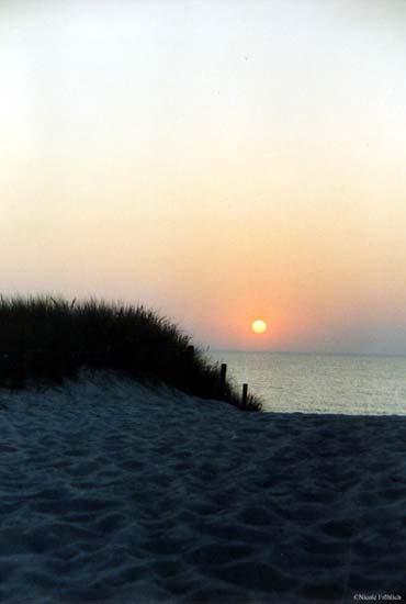 33_Sonnenuntergang_in_den_Dünen